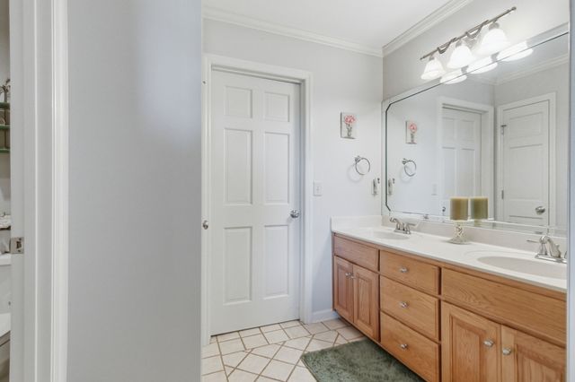 8270 Bethlehem Rd, Springfield, TN 37172