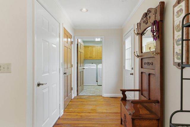8270 Bethlehem Rd, Springfield, TN 37172