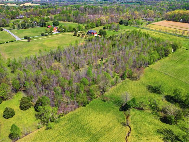 8270 Bethlehem Rd, Springfield, TN 37172