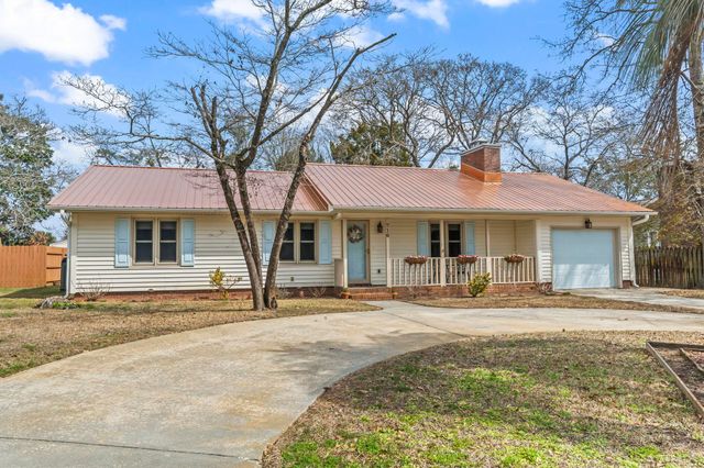 716 5th Ave. N, Surfside Beach, SC 29575
