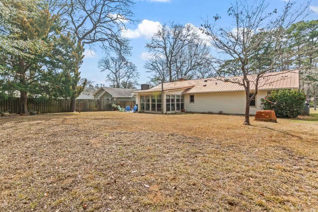 716 5th Ave. N, Surfside Beach, SC 29575