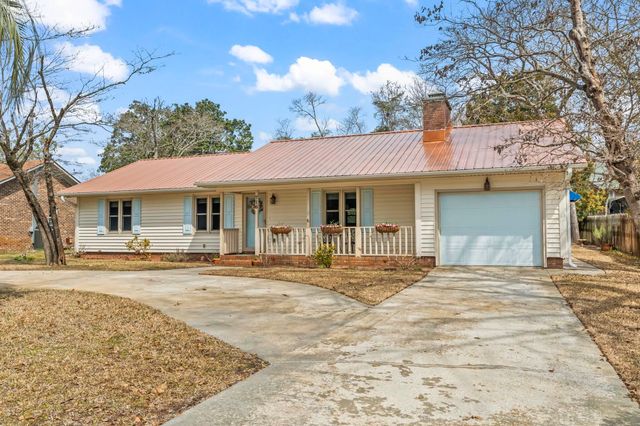 716 5th Ave. N, Surfside Beach, SC 29575