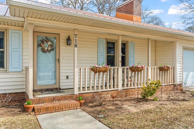 716 5th Ave. N, Surfside Beach, SC 29575