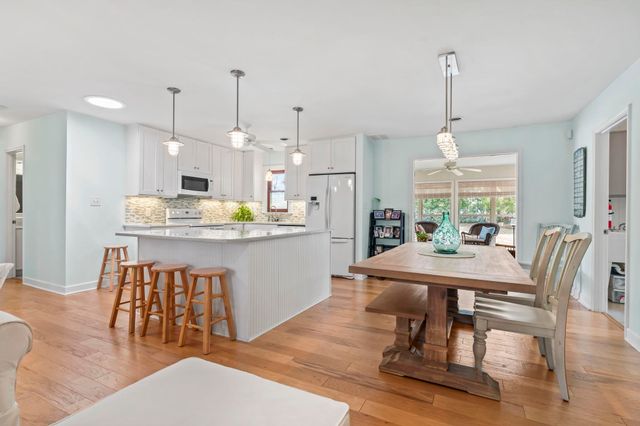 716 5th Ave. N, Surfside Beach, SC 29575