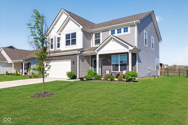 1573 N Clearwater Drive, Greenfield, IN 46140