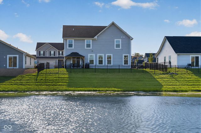 1573 N Clearwater Drive, Greenfield, IN 46140