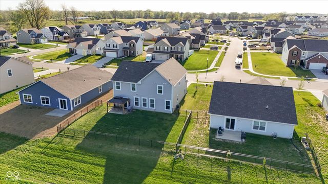 1573 N Clearwater Drive, Greenfield, IN 46140