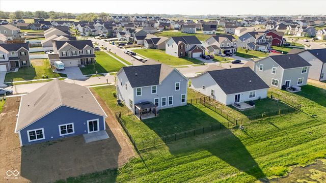 1573 N Clearwater Drive, Greenfield, IN 46140