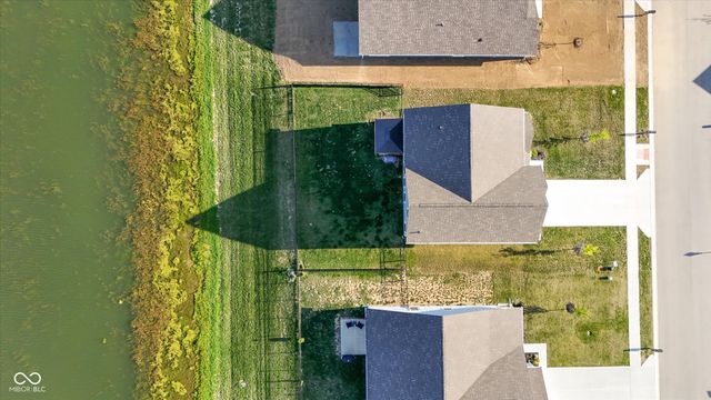 1573 N Clearwater Drive, Greenfield, IN 46140