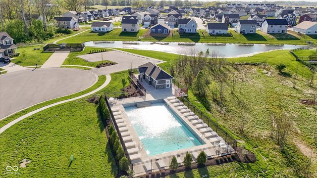 1573 N Clearwater Drive, Greenfield, IN 46140