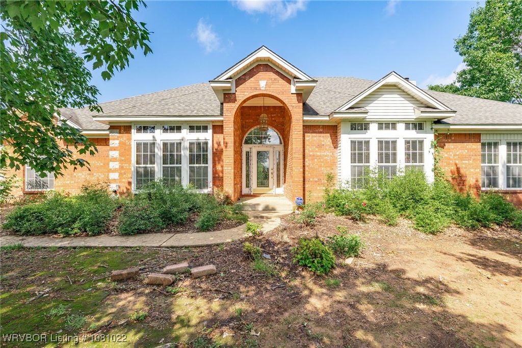25 Shibley Road, Van Buren, AR 72956