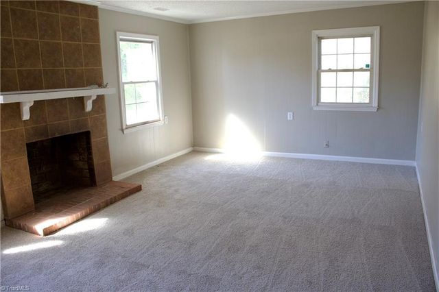 2903 Woodhill Lane, Greensboro, NC 27406