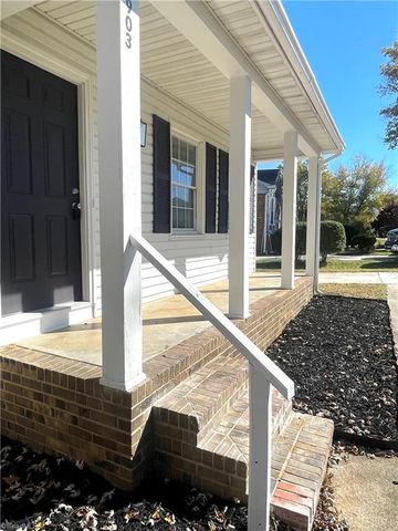 2903 Woodhill Lane, Greensboro, NC 27406