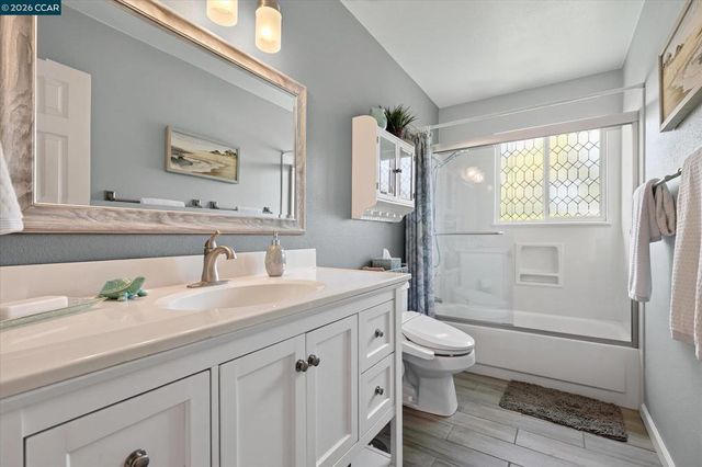 1812 Elkwood Dr, Concord, CA 94519