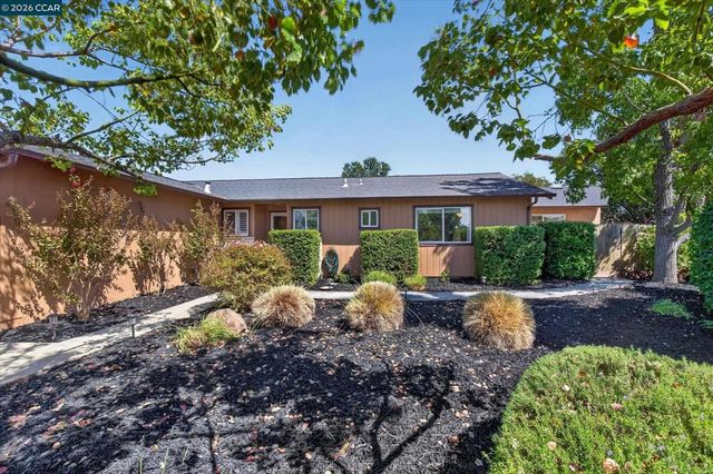 1812 Elkwood Dr, Concord, CA 94519