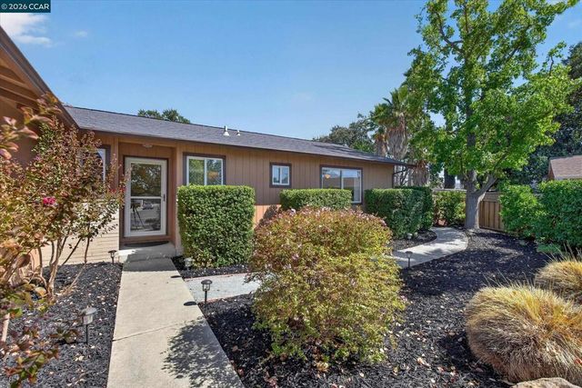 1812 Elkwood Dr, Concord, CA 94519