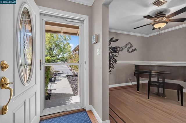 1812 Elkwood Dr, Concord, CA 94519