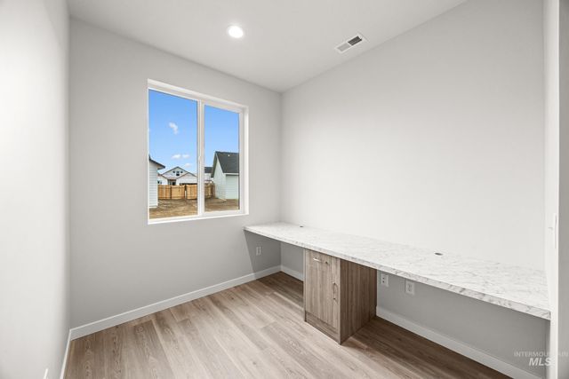 3663 E Syracuse St, Nampa, ID 83686