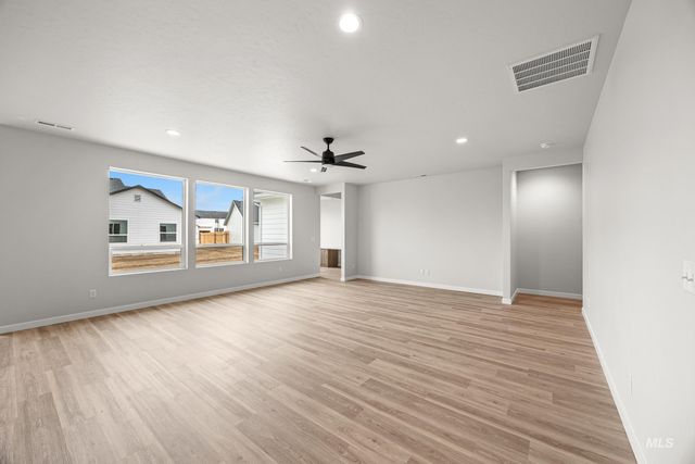 3663 E Syracuse St, Nampa, ID 83686