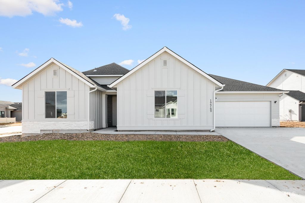 3663 E Syracuse St, Nampa, ID 83686