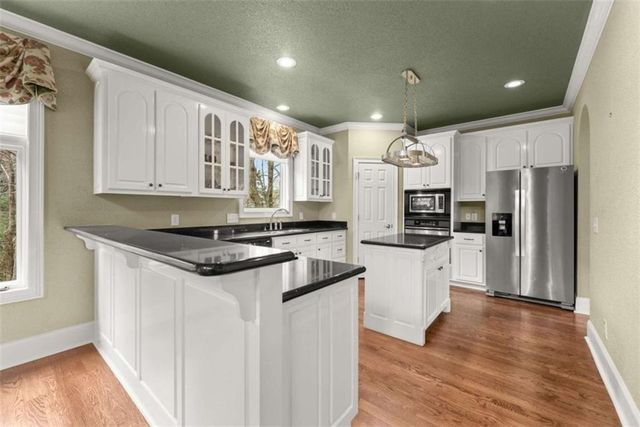 777 Oak Pointe Drive, Cleveland, GA 30528