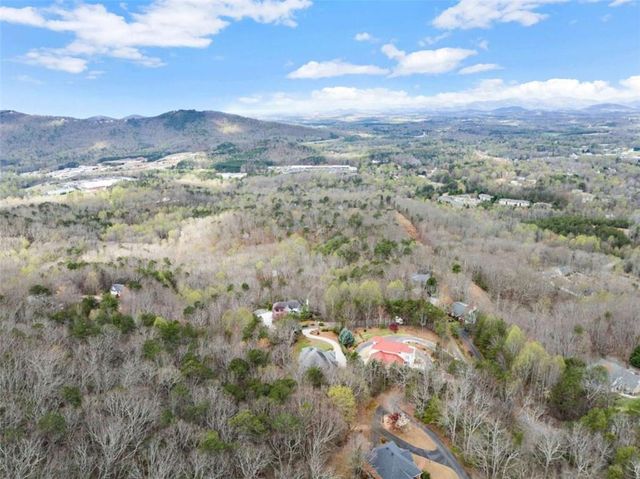 777 Oak Pointe Drive, Cleveland, GA 30528