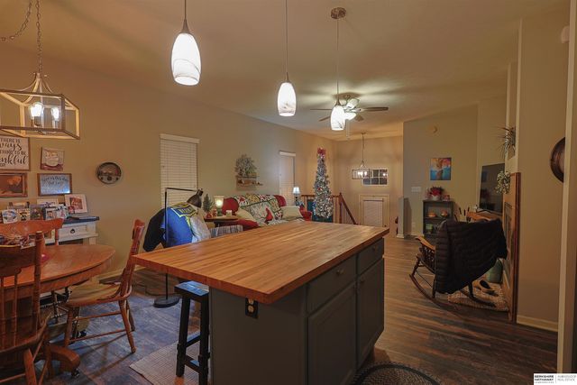 4902 N 155th Avenue, Omaha, NE 68116