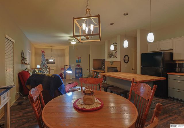 4902 N 155th Avenue, Omaha, NE 68116