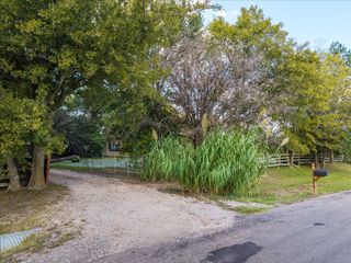 814 Signal Road, Quinlan, TX 75474