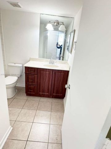 1715 Village Blvd 102, West Palm Beach, FL 33409