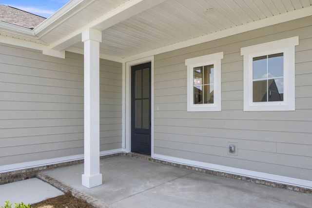 1924 Hildebrand Lane, Columbia, TN 38401