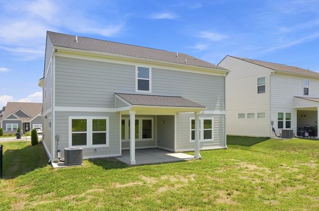 1924 Hildebrand Lane, Columbia, TN 38401
