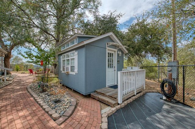 46828 W Skyline Ridge Rd, Coarsegold, CA 93614