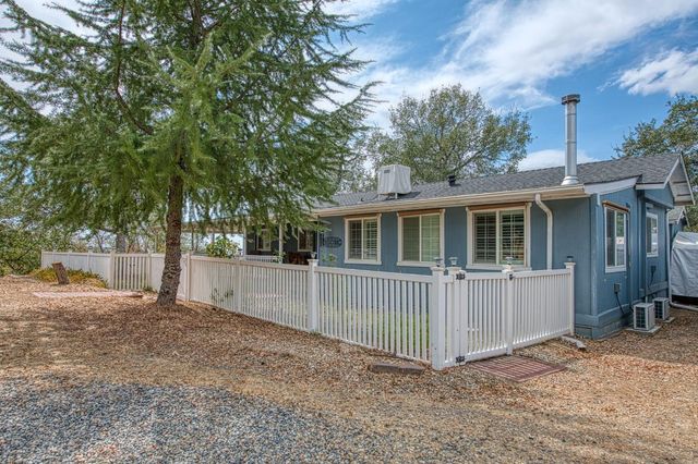 46828 W Skyline Ridge Rd, Coarsegold, CA 93614