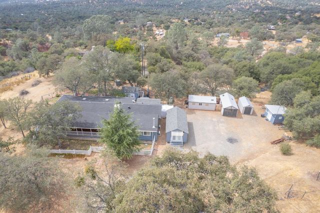 46828 W Skyline Ridge Rd, Coarsegold, CA 93614
