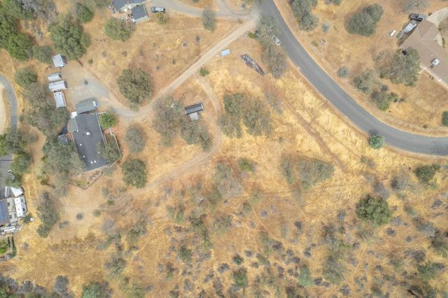 46828 W Skyline Ridge Rd, Coarsegold, CA 93614