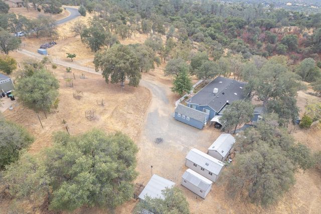 46828 W Skyline Ridge Rd, Coarsegold, CA 93614