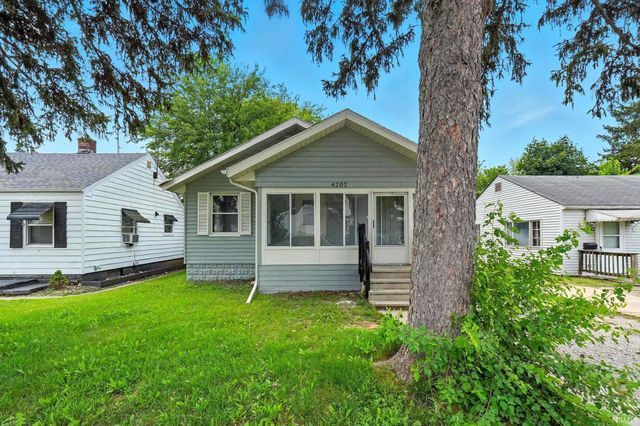 4202 Hanna Street, Fort Wayne, IN 46806