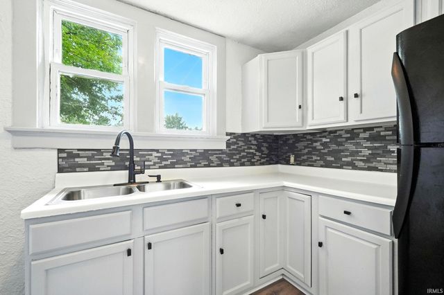 4202 Hanna Street, Fort Wayne, IN 46806