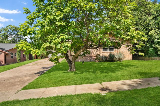 5420 Sonata Lane, Dallas, TX 75241