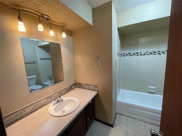 8717 Saint George Way, Midwest City, OK 73110