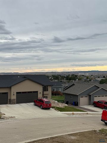 5336 SILVERTON ST, Rapid City, SD 57702