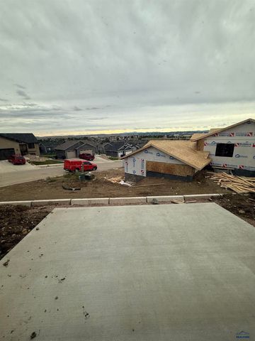 5336 SILVERTON ST, Rapid City, SD 57702