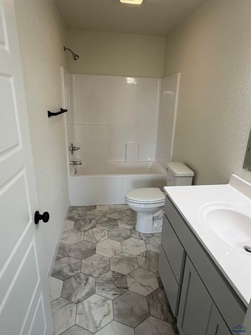 5336 SILVERTON ST, Rapid City, SD 57702