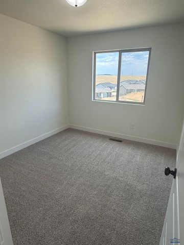 5336 SILVERTON ST, Rapid City, SD 57702