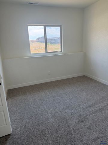 5336 SILVERTON ST, Rapid City, SD 57702