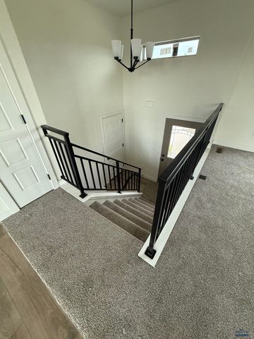 5336 SILVERTON ST, Rapid City, SD 57702