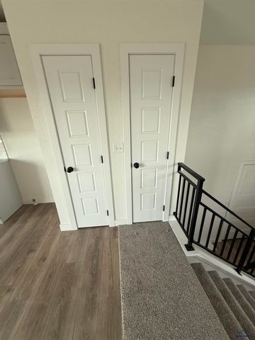 5336 SILVERTON ST, Rapid City, SD 57702