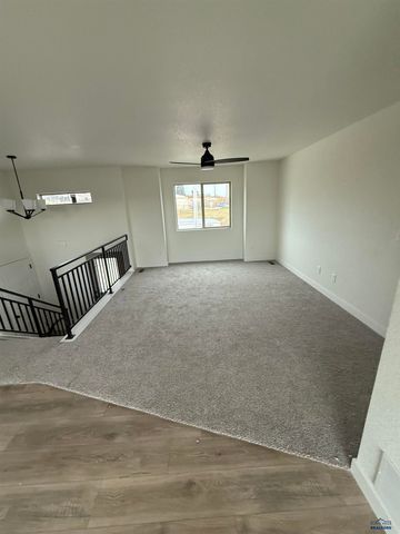 5336 SILVERTON ST, Rapid City, SD 57702