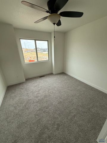 5336 SILVERTON ST, Rapid City, SD 57702